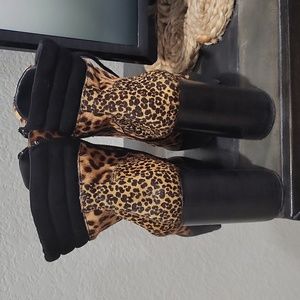 Giani Bini cheetah  boots sz 7